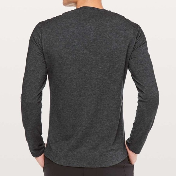 Lululemon Mens 5 Year Basic Long Sleeve Henley - Picture 3 of 3